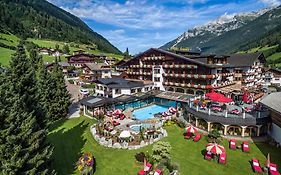 Hotel Jagdhof Neustift